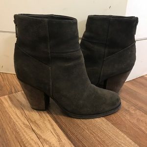 Arturo Chiang Hadley boots size 8